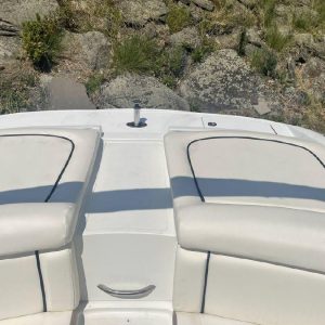 2003 Cobalt 220BR